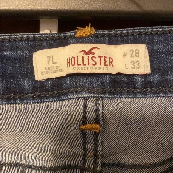 Hollister Jeans - Picture 2 of 3